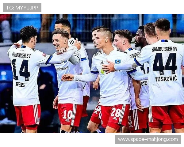 沃尔夫斯堡凭借客场防守反击策略取得关键胜利