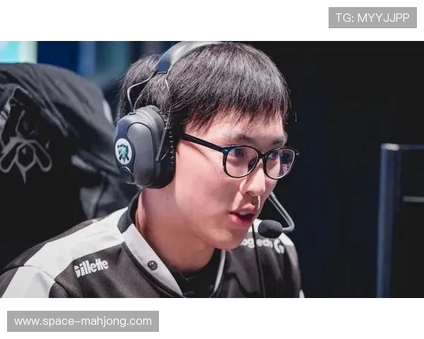 福基纳赛季四进巡回赛决赛均失利，成2025最悲情选手